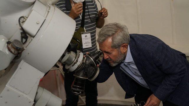 Astronomi meraklıları meteor yağmurunu izlemek için rasathanede buluştu