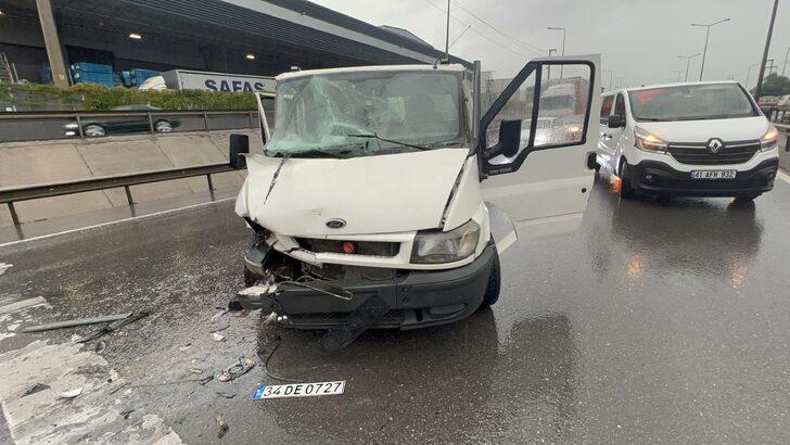 Kocaeli'de zincirleme trafik kazasında 4 kişi yaralandı G2