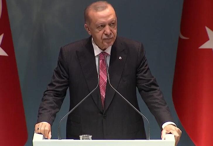 Üstün Dökmen'in başörtülü psikologlar hakkındaki sözleri çok tartışılmıştı! Cumhurbaşkanı Erdoğan'dan sert sözler