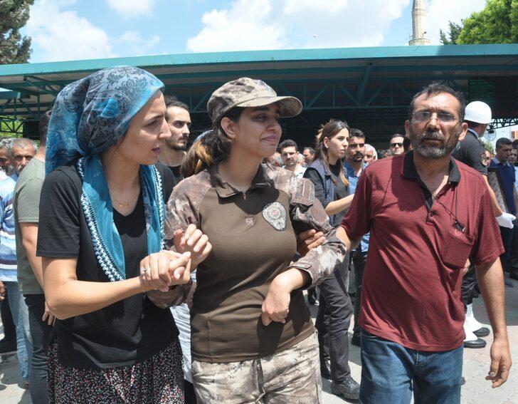 Mersin'de merdivenden düşen polis yaşamını yitirdi G2