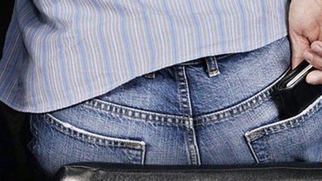 Arka cepte cüzdan taşımak siyatik hastalığına neden oluyor