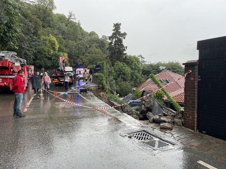 GÜNCELLEME 3 - İstanbul'da sağanak su baskınlarına yol açtı G1