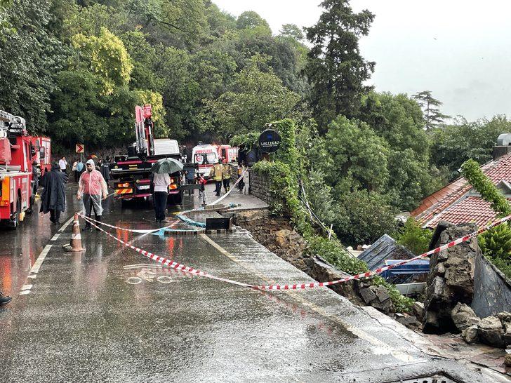 GÜNCELLEME 3 - İstanbul'da sağanak su baskınlarına yol açtı G2