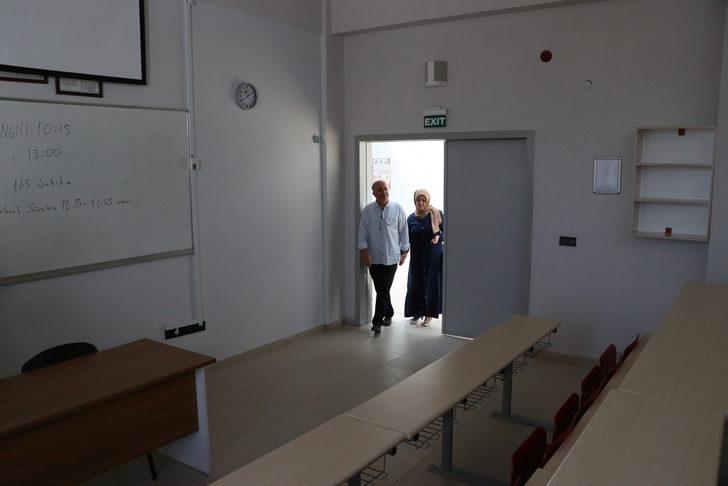 İki torun sahibi çift, aynı üniversitenin aynı bölümüne yerleşti G1