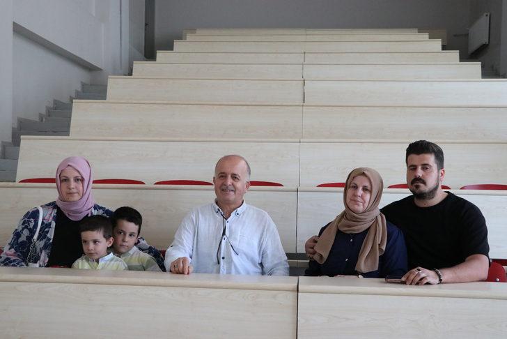 İki torun sahibi çift, aynı üniversitenin aynı bölümüne yerleşti G3