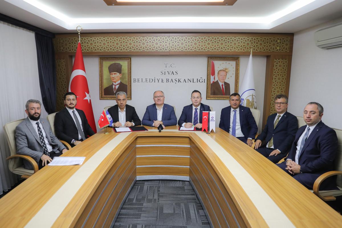 Sivas'ta yenilenebilir enerji &uuml;retecek firmalara belediyeden destek