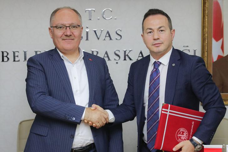 Sivas'ta yenilenebilir enerji üretecek firmalara belediyeden destek G2