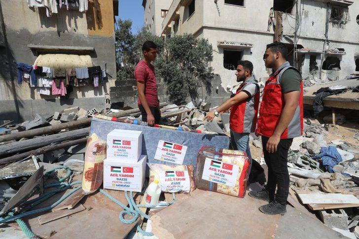 Sadakataşı Derneğinden Gazze'ye insani yardım G5