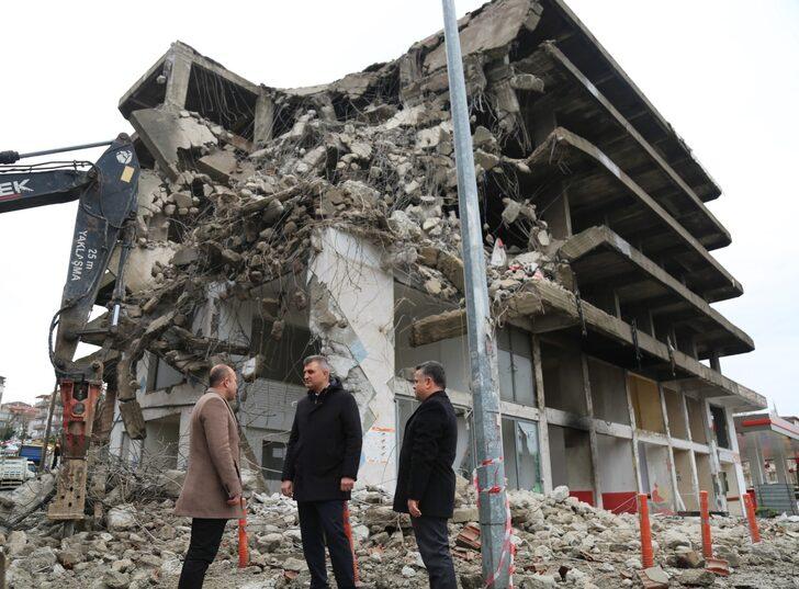 "Asrın felaketi"ni yaşayan Gölcük, depremin izlerini sildi G2