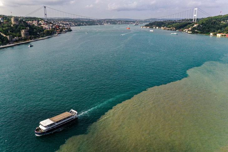 İstanbul Boğazı sağanak yağışın ardından renk değiştirdi G4