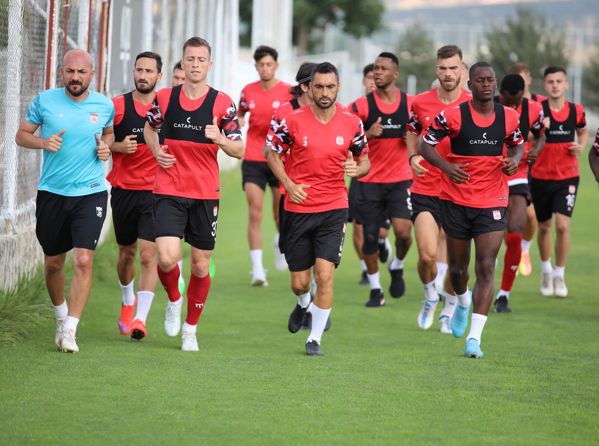 Sivasspor'da, Malm&ouml; ma&ccedil;ı hazırlıkları başladı