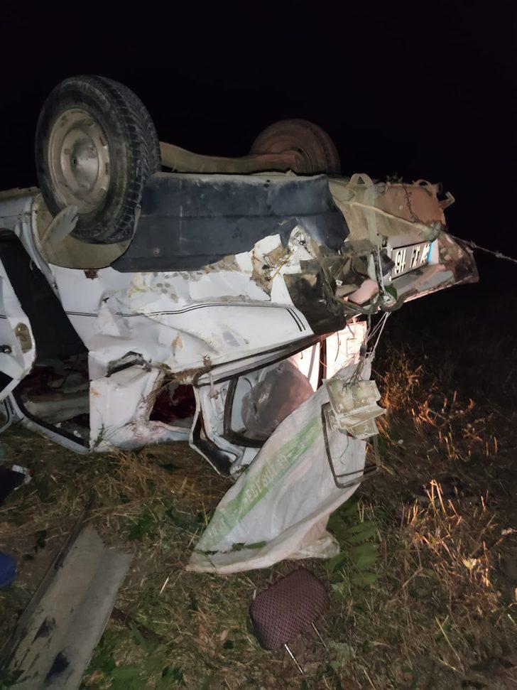 Tokat'ta iki otomobil çarpıştı, 7 kişi yaralandı G2