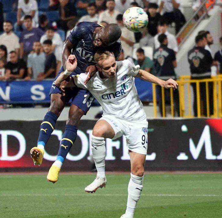 Fenerbahçe'ye 1,5 milyon euro'ya gelmişti, 7 milyon euro'luk teklif reddedildi! Miguel Crespo için sıcak gelişme... G4