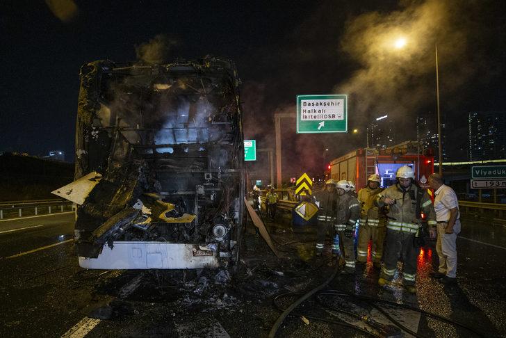 Kuzey Marmara Otoyolu'nda servis minibüsü yandı G5