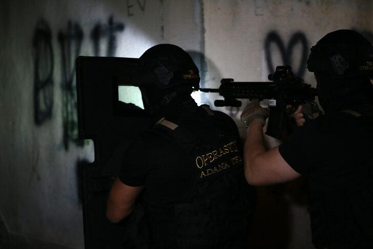 Adana'da DEAŞ'a yönelik soruşturmada 10 şüpheli hakkında gözaltı kararı verildi G4