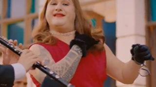 Sami Levi klibinde kadın kılığına girdi! Kimse tanıyamadı 