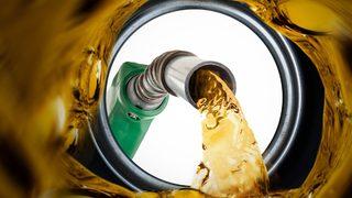 Akaryakıt fiyatları değişiyor: Bugünkü zam iptal edilmişti: Benzin ve motorin…