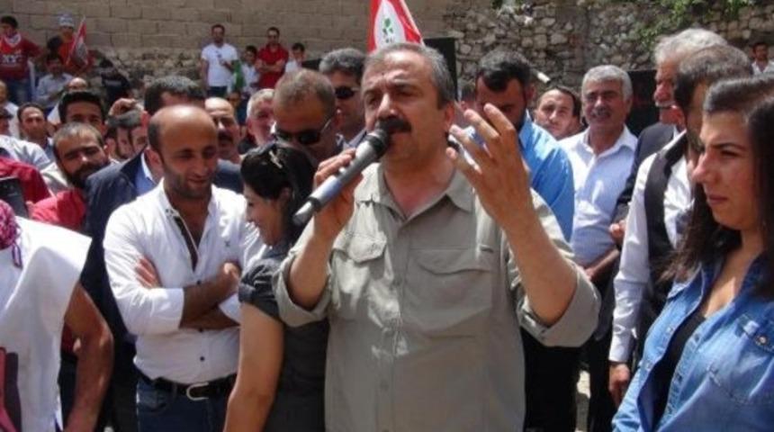 Sırrı Süreyya Önder: HDP bu seçimde tarihi bir şans