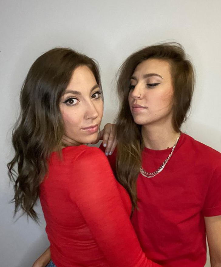 2 yıllık sevgilisiyle kardeş olabileceğini öğrenmişti! Eşcinsel çift DNA sonuçlarını açıkladı, sosyal medyada gündem oldu G5