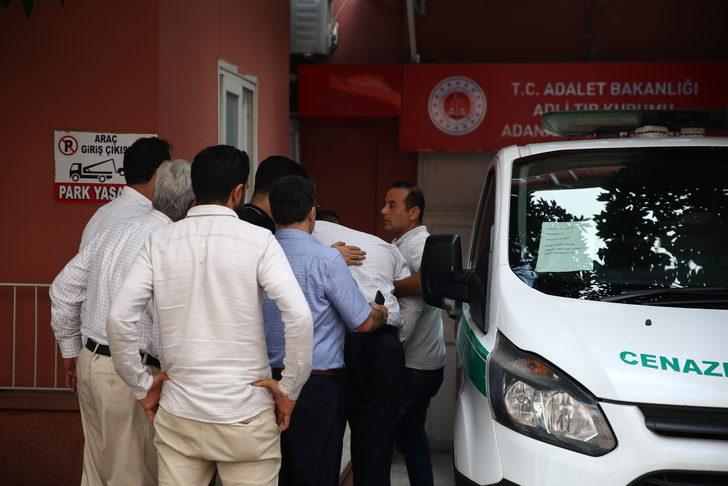 GÜNCELLEME - Adana'da bırakıldığı otomobilde yaşamını yitiren çocuğun cenazesi defnedildi G1