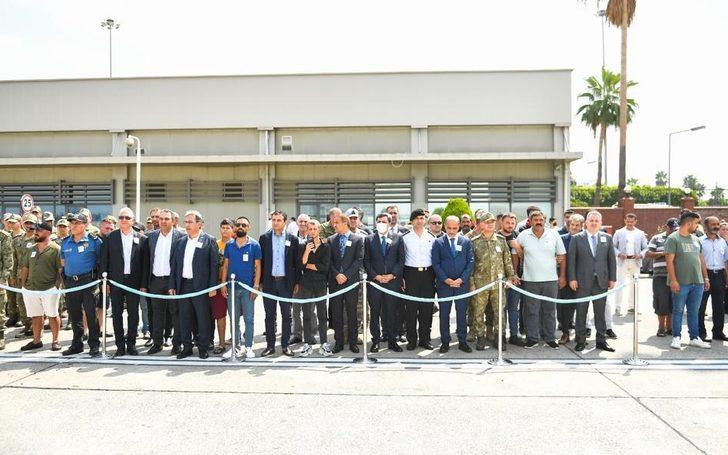 Hakkari'de şehit olan askerin cenazesi hava yoluyla Adana'ya getirildi G1