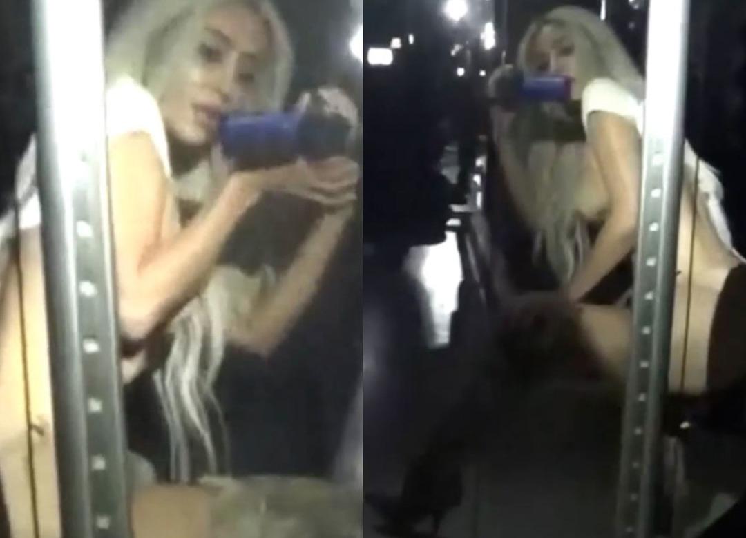 Kim Kardashian'ın spor salonundan paylaşımları şaşırttı: "&Ccedil;ıplaksın sandım!"