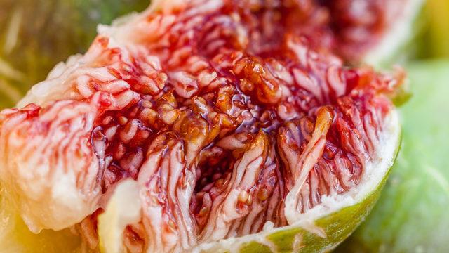 Kabuğuyla birlikte tüketin, ardından bir bardak su için! Kan şekerini anında düşürür, kabızlığı bitirir, gençleştirir...