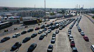 İznini tamamlayan gurbetçilerin hüzünlü dönüş yolculuğu sürüyor