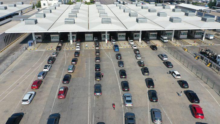 İznini tamamlayan gurbetçilerin "hüzünlü dönüş yolculuğu" sürüyor G2