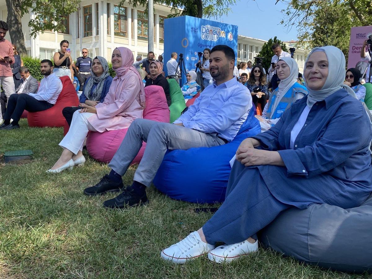 Kağıthane Belediyesinin gen&ccedil;lere tecr&uuml;be kazandıran "Deneyim Okulu" projesi tanıtıldı