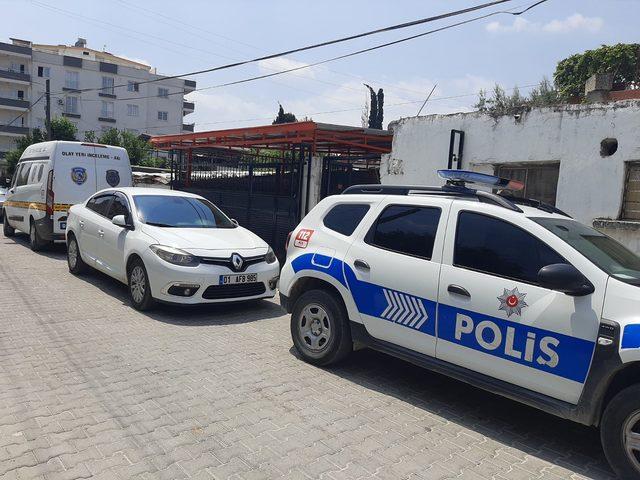 Adana'da kazara kendisini vurduğu iddia edilen genç öldü