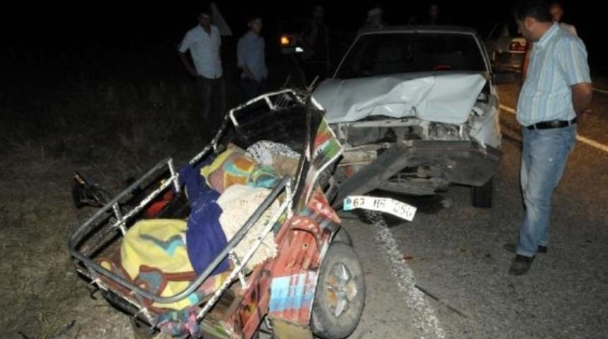 Şanlıurfa’da motosiklet ile otomobil çarpıştı: 7 yaralı