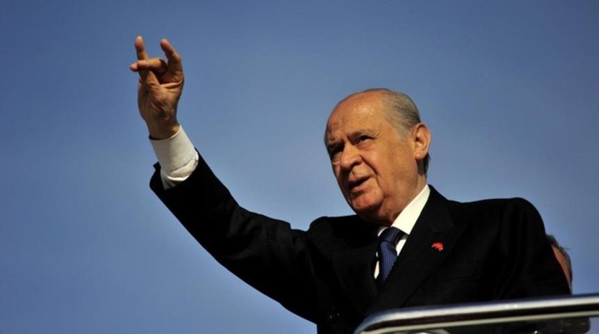 HDP'den Bah&ccedil;eli ve 2 MHP'liye su&ccedil; duyurusu
