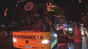 Fenerbahçe otobüsüne taşlı saldırı