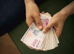 Emekli promosyon yarışı kızışıyor: Ağustos ayında rekor teklifler ve çifte kazanç fırsatları!