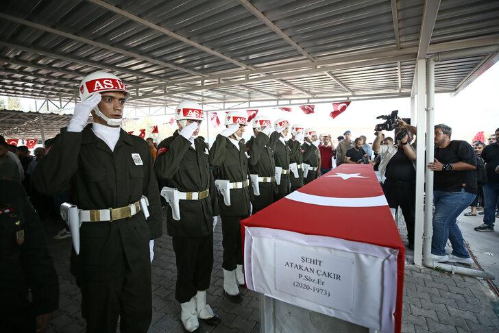 Şehit Piyade Sözleşmeli Er Çakır, Osmaniye'de son yolculuğuna uğurlandı G3