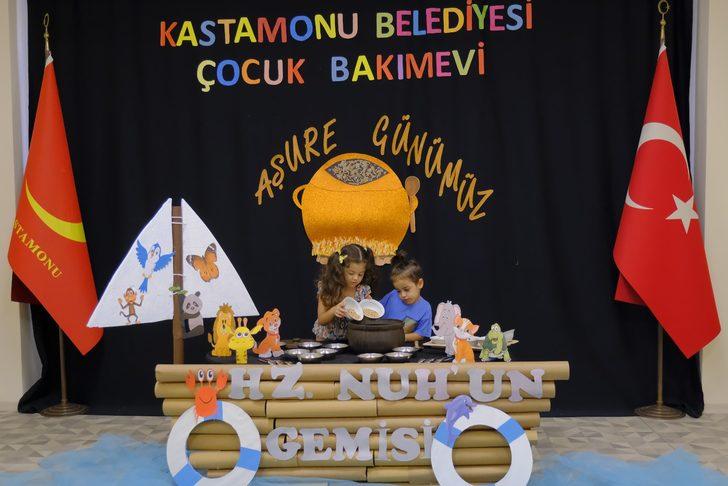 Kastamonu'da çocuklar yaptıkları aşureyi komşularıyla paylaştı G4