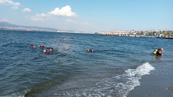 AKUT ekipleri Gölcük'teki "batık şehre" dalış gerçekleştirdi G2