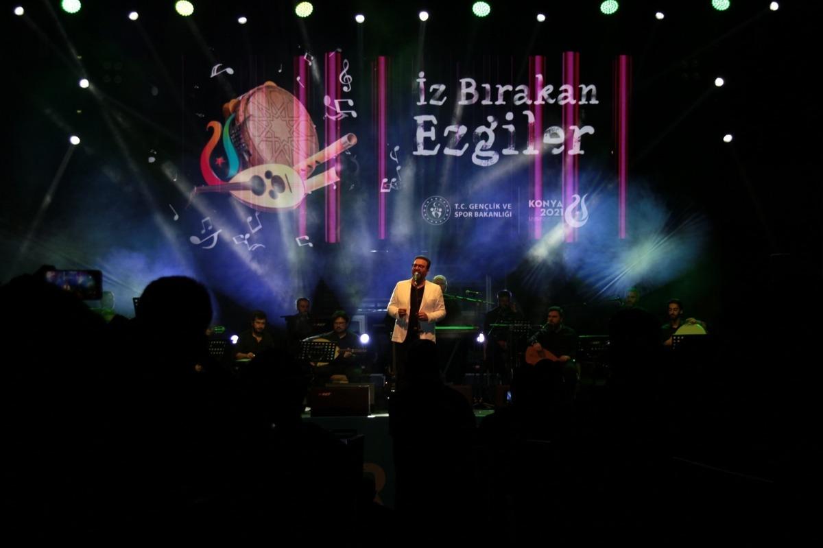 "İz Bırakan Ezgiler", 5. İslami Dayanışma Oyunları i&ccedil;in okundu