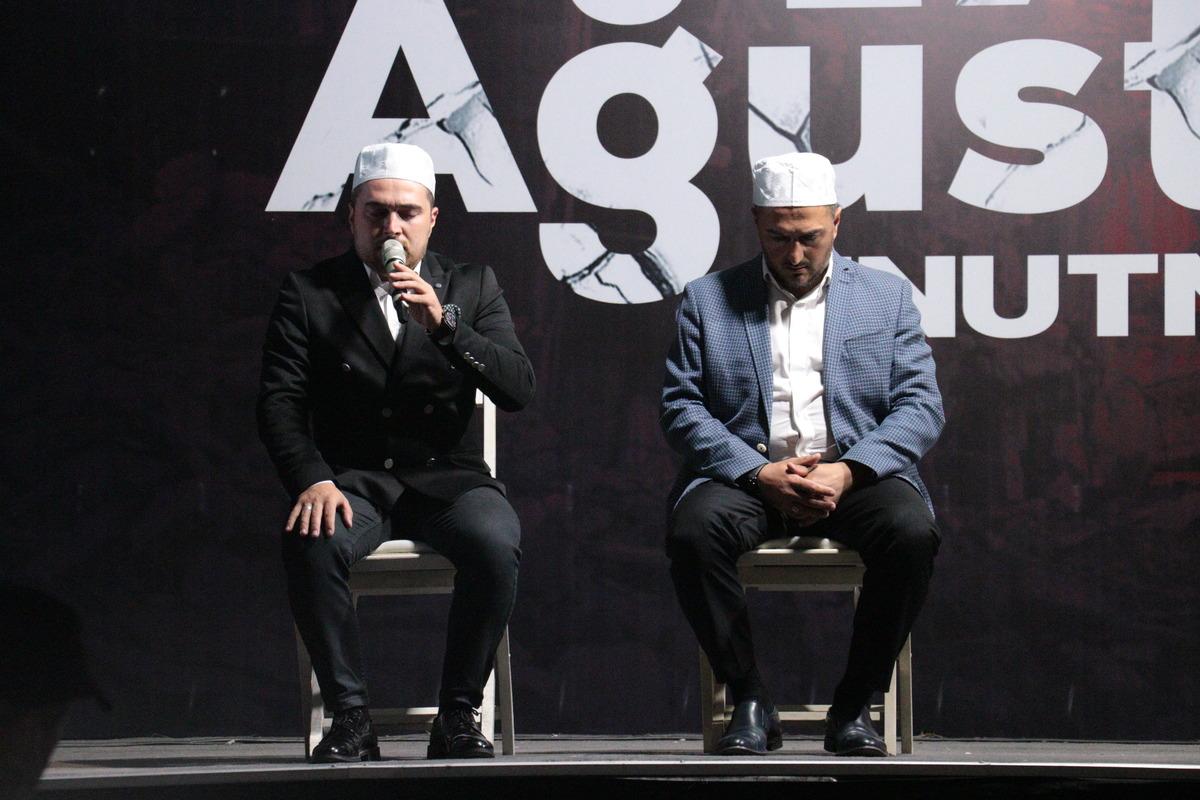 Marmara Depremi'nde hayatını kaybedenler Sakarya'da anıldı