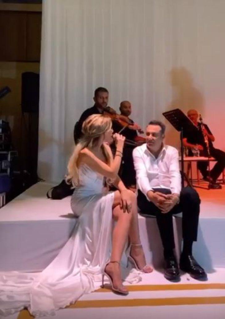 Petek Dinçöz ve Nida Büyükbayraktar evlendi! İddialı gelinlik G2