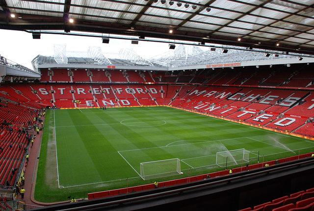 1200px-View_of_Old_Trafford_from_East_Stand