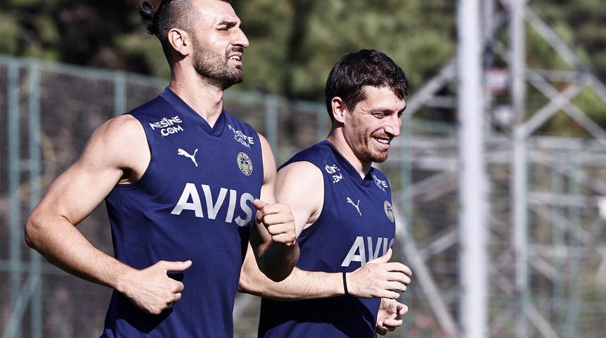 Fenerbahçe, UEFA Avrupa Ligi yolunda avantaj arıyor