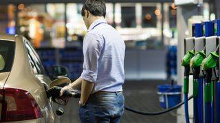 SON DAKİKA: Bazı araç sahipleri sevinecek bazıları üzülecek! İki kez zamdan dönülmüştü bu kez bir iyi bir kötü haber var