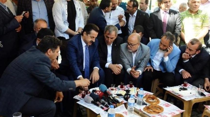 Bakan Çelik: Dertleri Erdoğan'ı Cumhurbaşkanlığı Köşkü'nde yalnız bırakmak