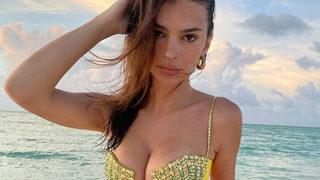 Defalarca kez aldatılmıştı! Emily Ratajkowski kendini doğaya verdi