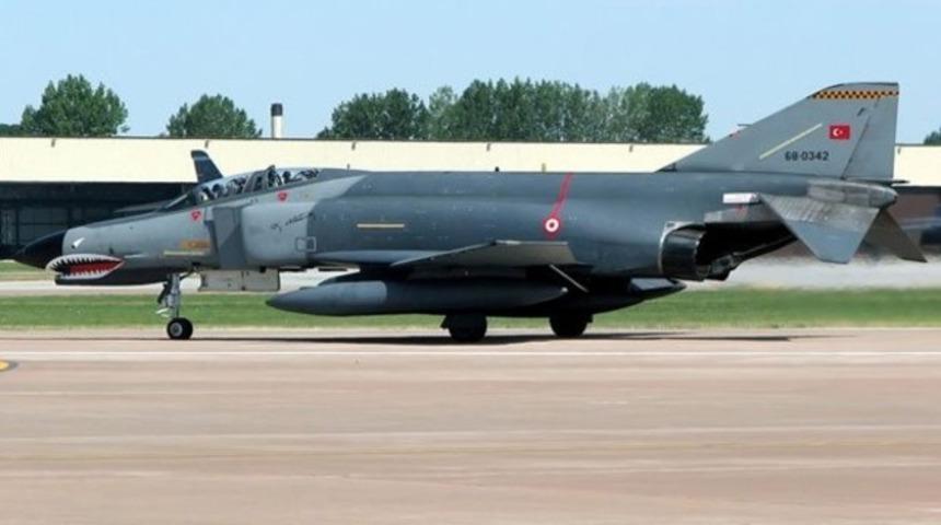 RF-4'ler hizmetten kalkıyor