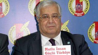 Masum Türker: Esas gazeteciler işsizken, gazeteci olmayanlar yazıp, çiziyor