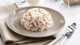 Pilavım tutmuyor demeyin bu yöntemleri deneyin! Tane tane pirinç pilavı tarifi ve malzeme listesi