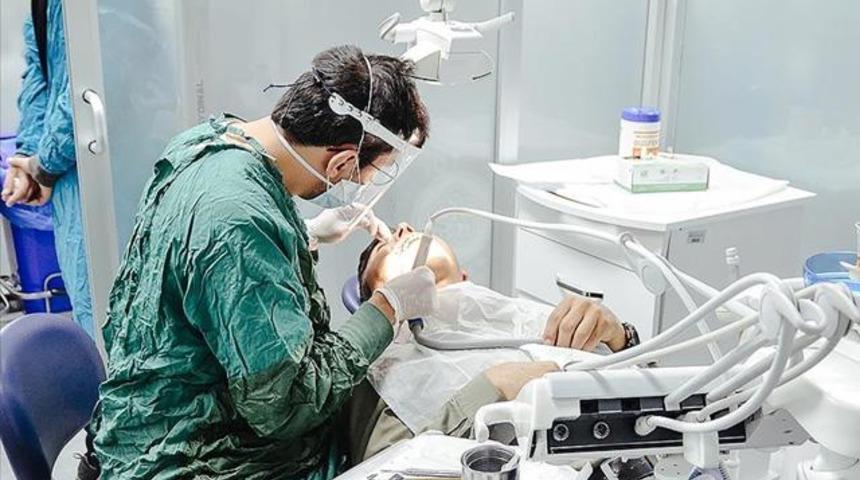 Sağlık Bakanlığı düğmeye bastı! 'Aile Diş Hekimliği' uygulaması 3 ilde başlıyor...